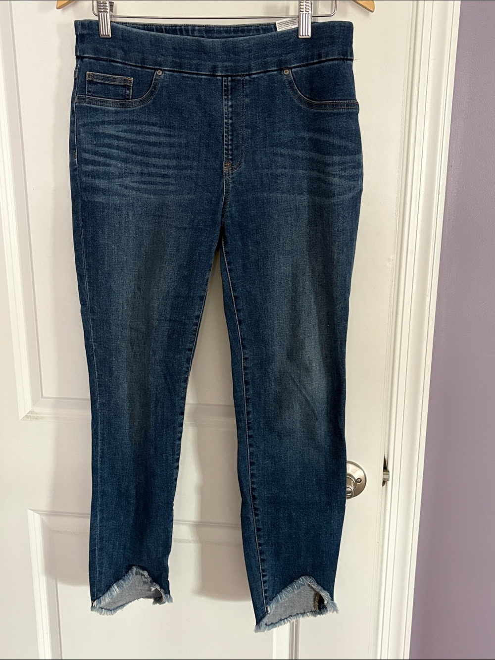 Chico's Dark Blue Ankle Crop Stretch Jeans with Frayed Hem